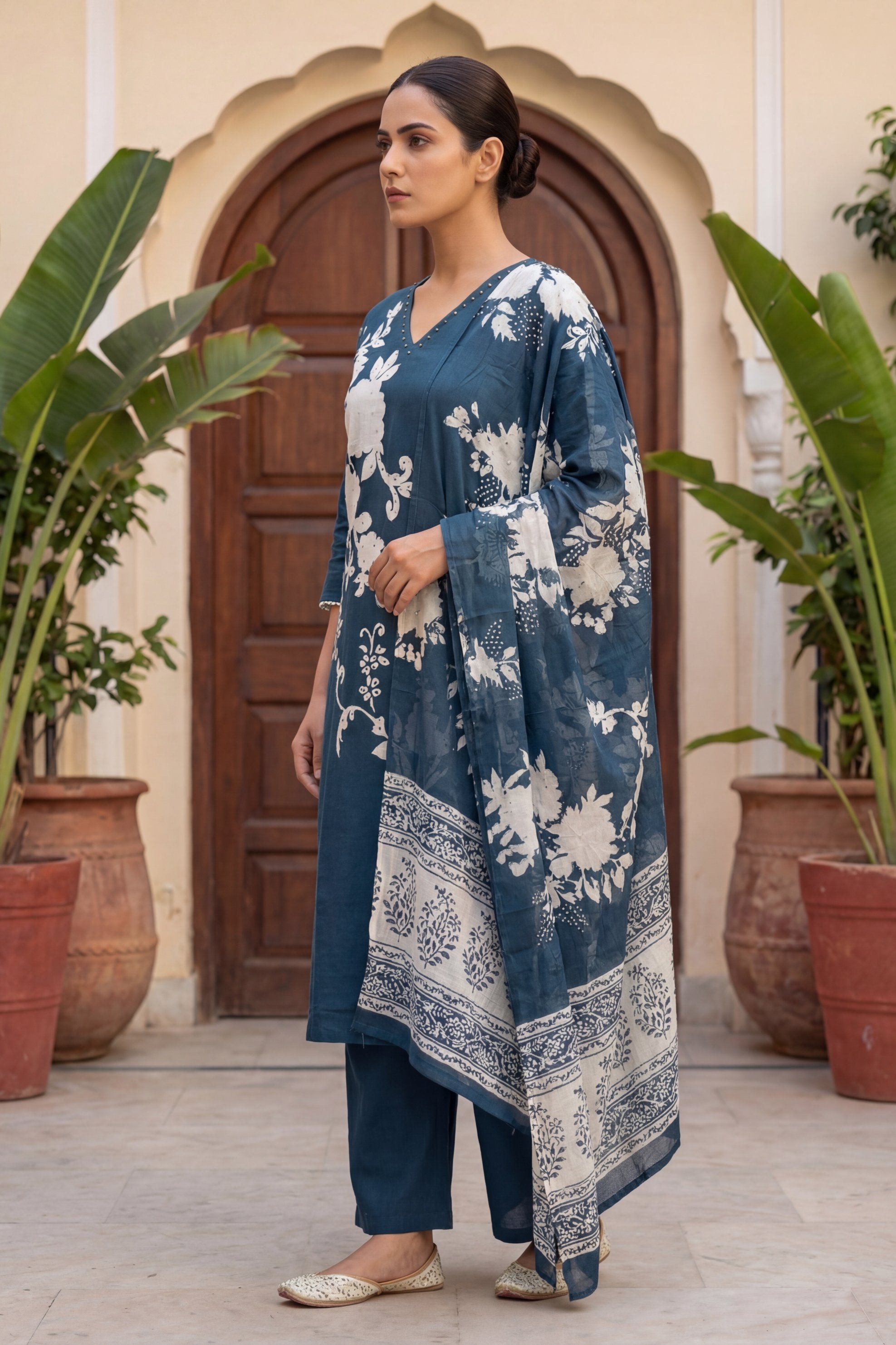Cerulean Garden Pearl Floral Cotton Dupatta Set | Me&My