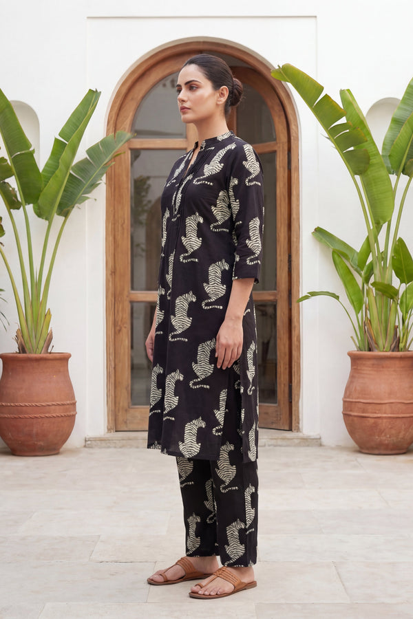 Prowling Midnight Tiger Cotton Co-ord Set