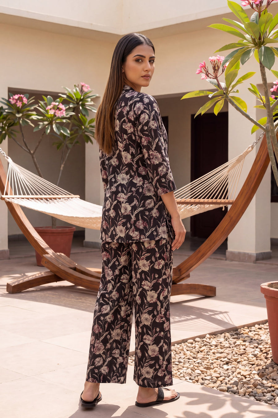 Nocturne Bloom Onyx Floral Cotton Co-ord Set — image 9