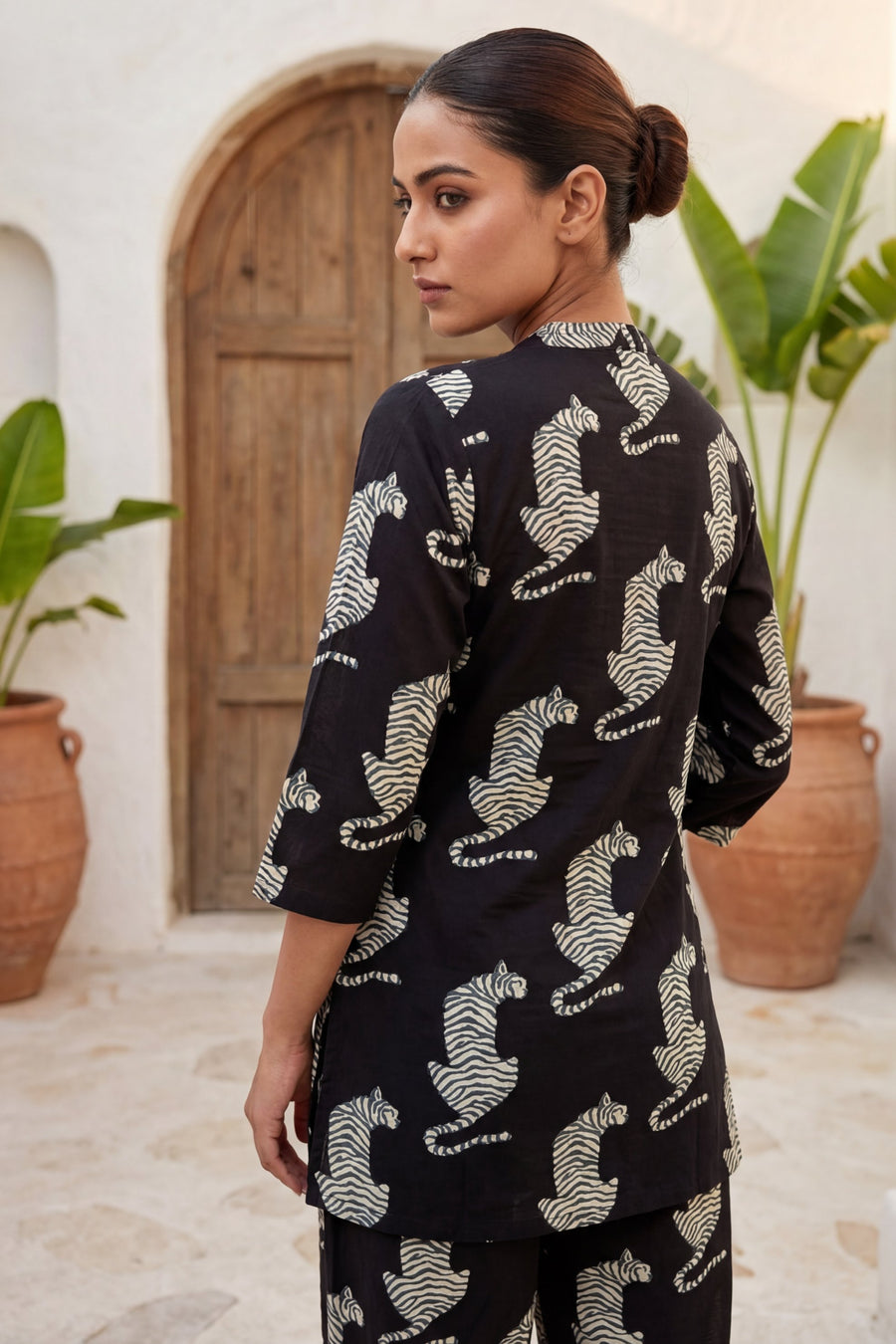 Prowling Midnight Tiger Cotton Co-ord Set — image 9