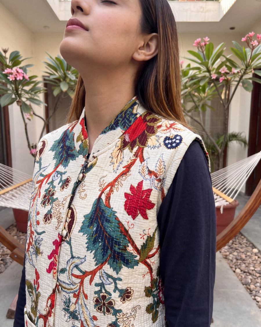 Chalk Aviary Cotton Reversible Quilted Jacket Vest — image 7