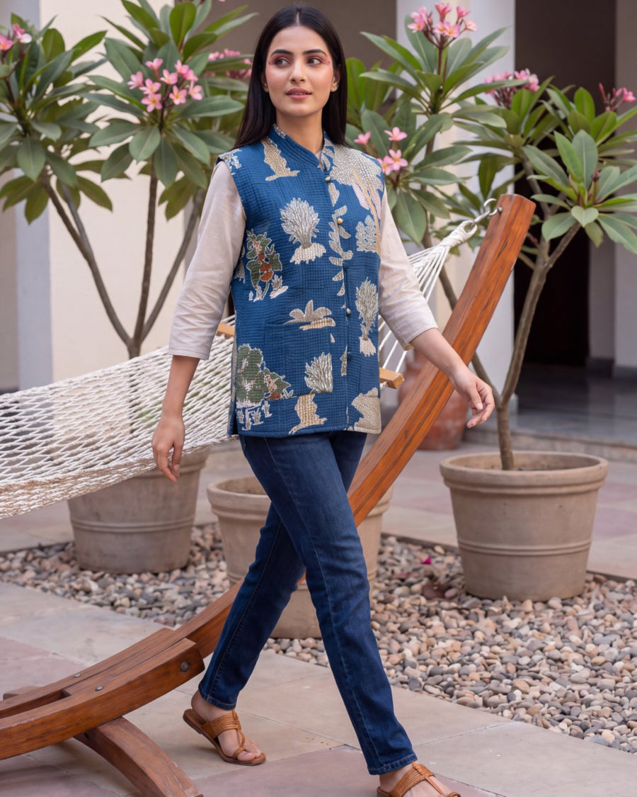 Marine Rosette Cotton Reversible Quilted Jacket Vest — image 6