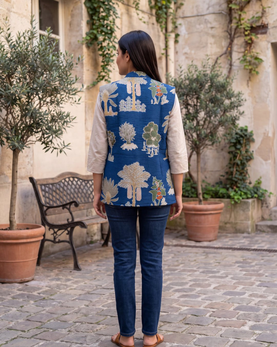Marine Rosette Cotton Reversible Quilted Jacket Vest — image 7
