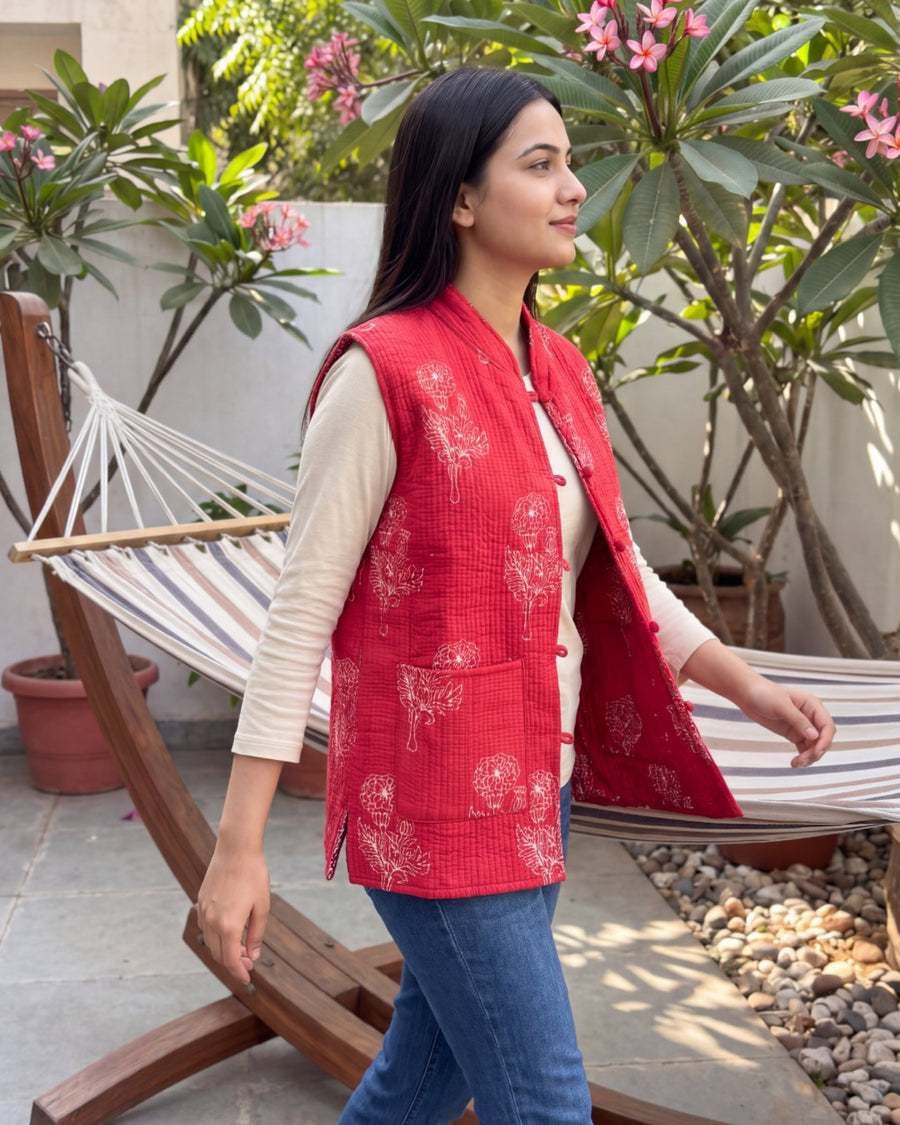 Vermilion Sprigs Cotton Reversible Quilted Jacket Vest — image 5